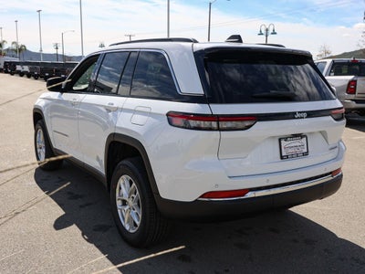 2026 Jeep Grand Cherokee Laredo