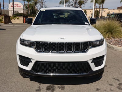 2026 Jeep Grand Cherokee Laredo