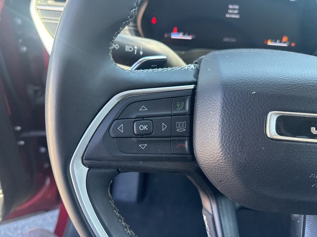 2023 Jeep Grand Cherokee Laredo