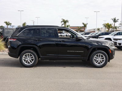 2026 Jeep Grand Cherokee Laredo