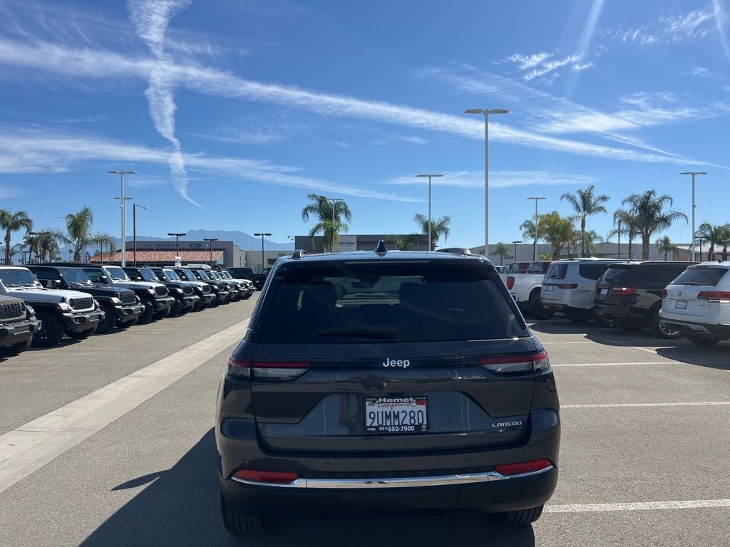 2025 Jeep Grand Cherokee Laredo