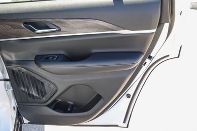2027 Jeep Grand Cherokee Laredo Altitude