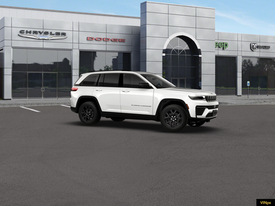 2026 Jeep Grand Cherokee Laredo Altitude
