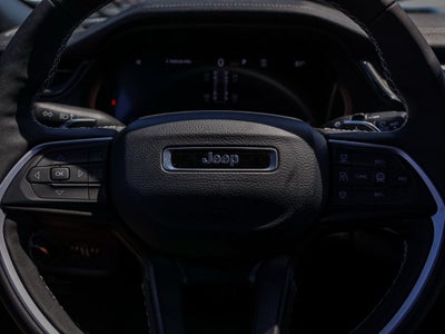 2026 Jeep Grand Cherokee Laredo Altitude
