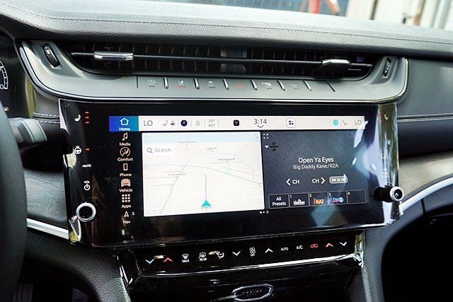 2026 Jeep Grand Cherokee Altitude