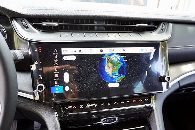 2026 Jeep Grand Cherokee Altitude