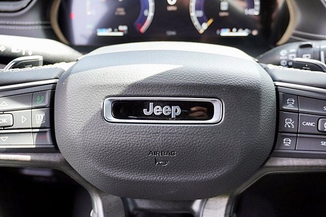 2026 Jeep Grand Cherokee Altitude