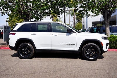 2026 Jeep Grand Cherokee Altitude