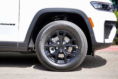 2026 Jeep Grand Cherokee Altitude