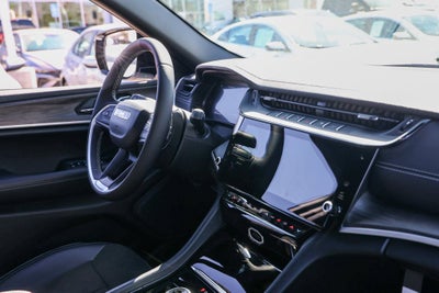 2027 Jeep Grand Cherokee Laredo Altitude