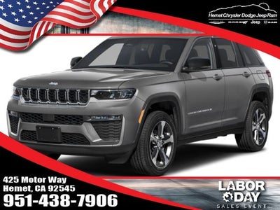 2027 Jeep Grand Cherokee Laredo Altitude