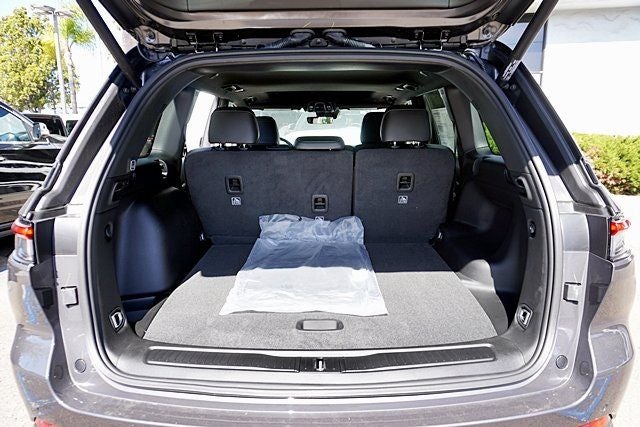 2026 Jeep Grand Cherokee Altitude
