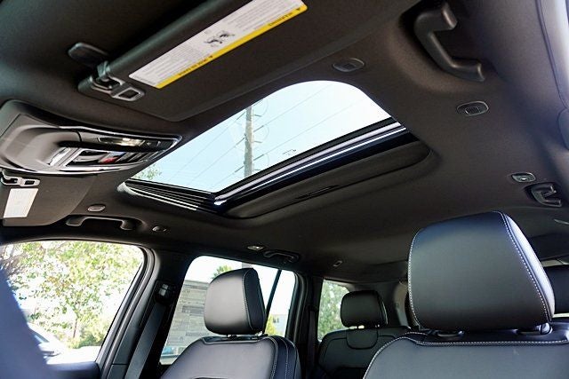 2026 Jeep Grand Cherokee Altitude