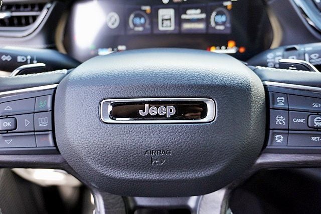 2026 Jeep Grand Cherokee Altitude