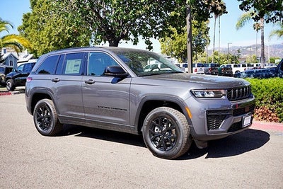 2026 Jeep Grand Cherokee Altitude
