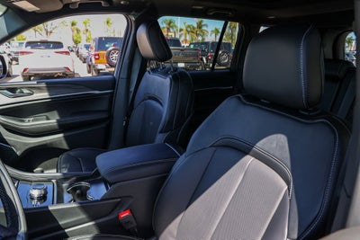 2027 Jeep Grand Cherokee Limited Reserve