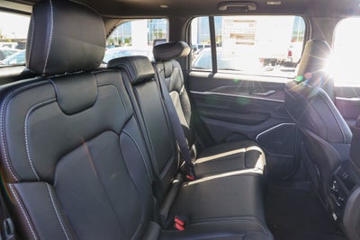 2027 Jeep Grand Cherokee Limited Reserve