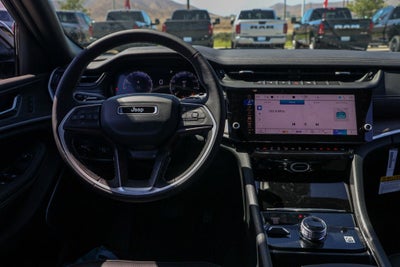 2027 Jeep Grand Cherokee Limited Reserve