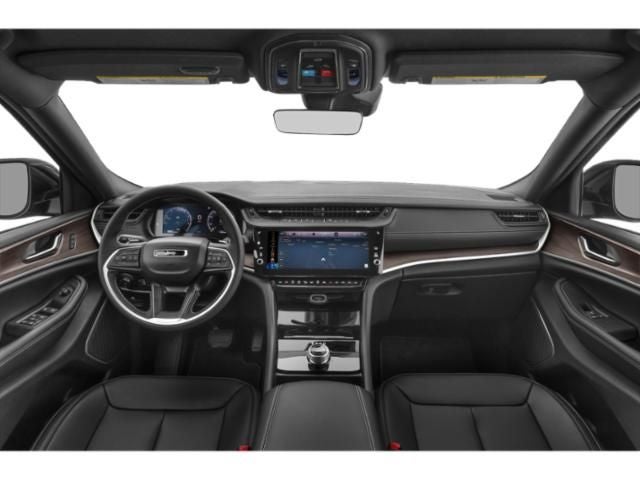 2027 Jeep Grand Cherokee Limited Reserve