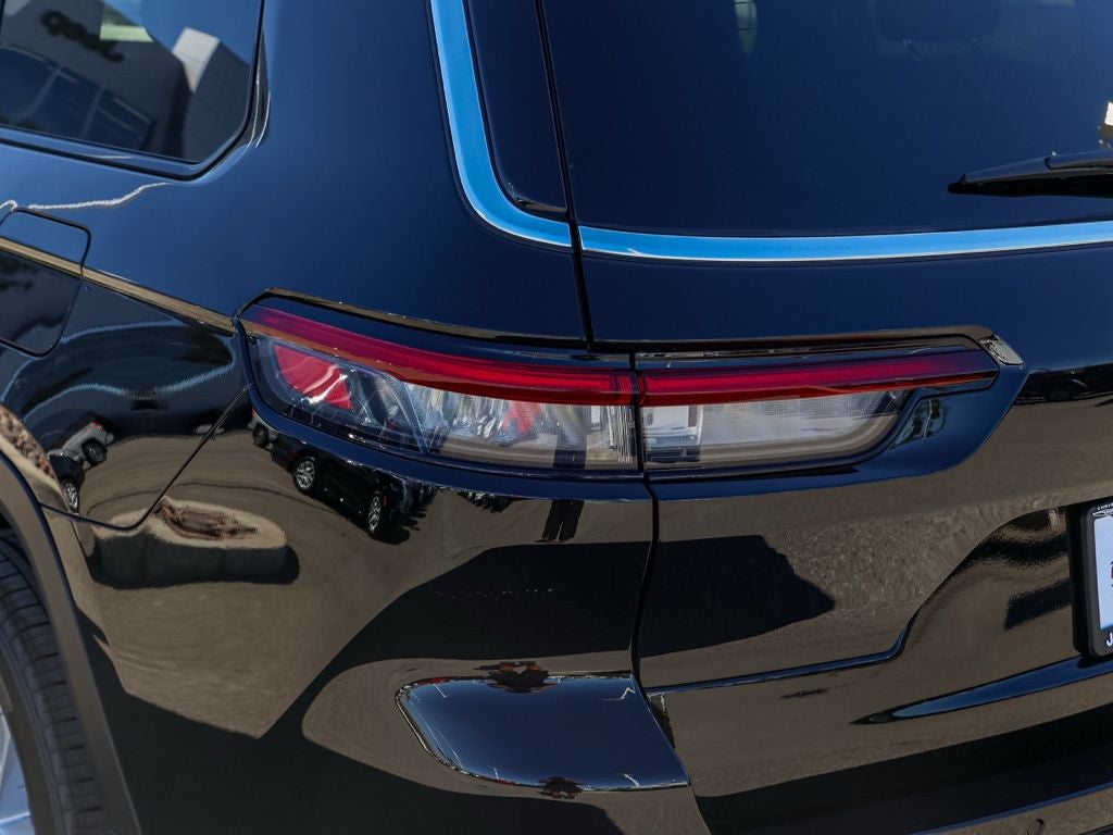 2026 Jeep Grand Cherokee L Laredo