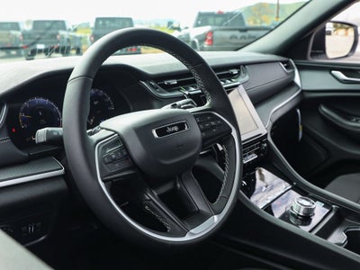 2026 Jeep Grand Cherokee L Laredo