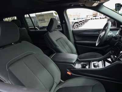 2026 Jeep Grand Cherokee L Laredo