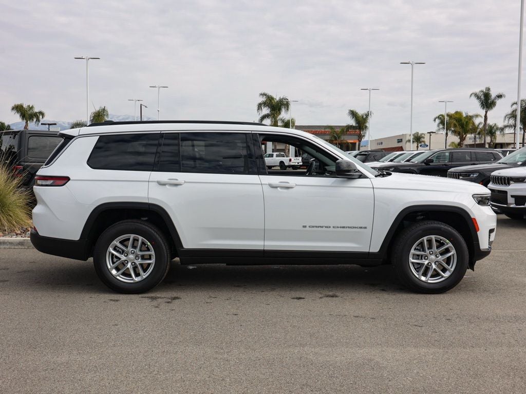 2026 Jeep Grand Cherokee L Laredo