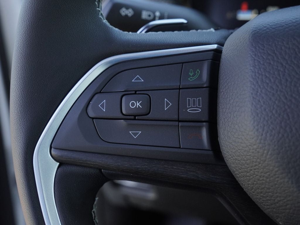 2026 Jeep Grand Cherokee L Laredo