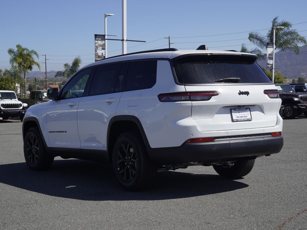 2026 Jeep Grand Cherokee L Laredo
