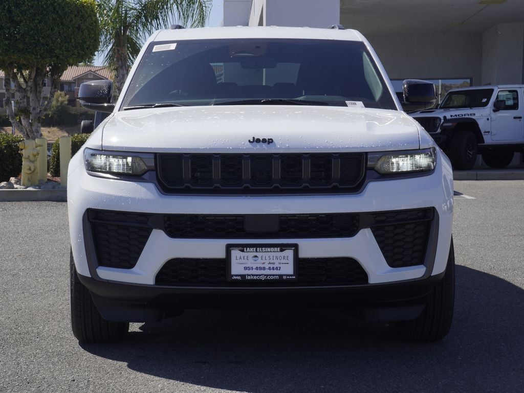 2026 Jeep Grand Cherokee L Laredo