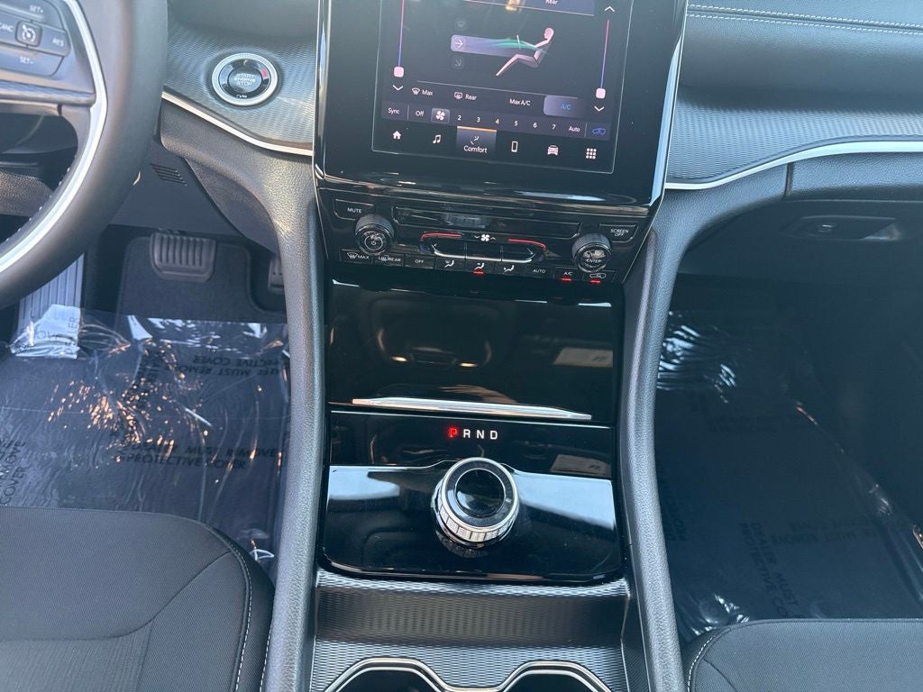 2025 Jeep Grand Cherokee L Laredo X