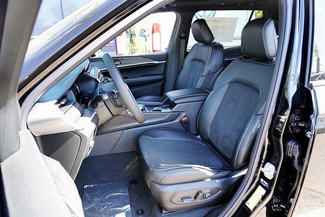 2026 Jeep Grand Cherokee L Altitude