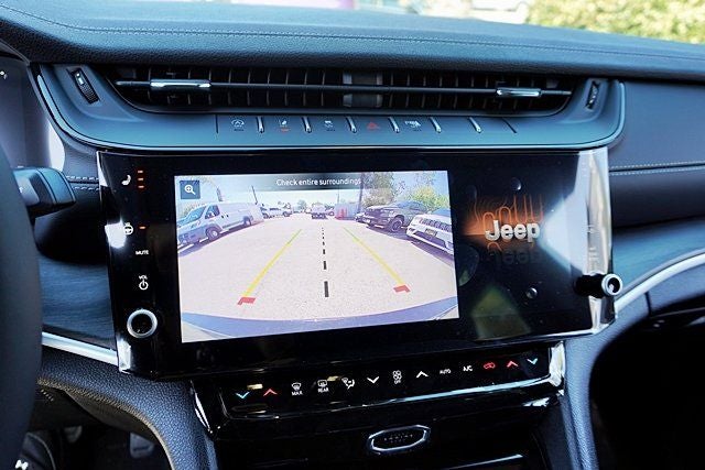 2026 Jeep Grand Cherokee L Altitude