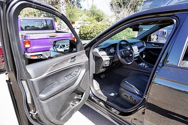 2026 Jeep Grand Cherokee L Altitude
