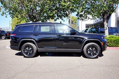 2026 Jeep Grand Cherokee L Altitude