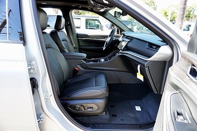 2026 Jeep Grand Cherokee L Limited Reserve
