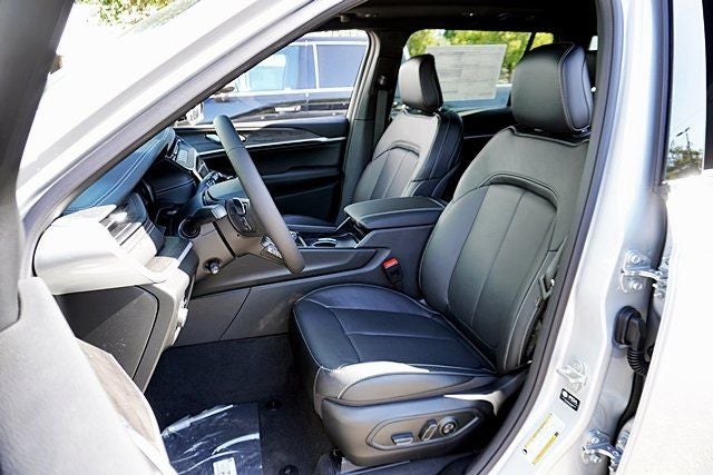 2026 Jeep Grand Cherokee L Limited Reserve