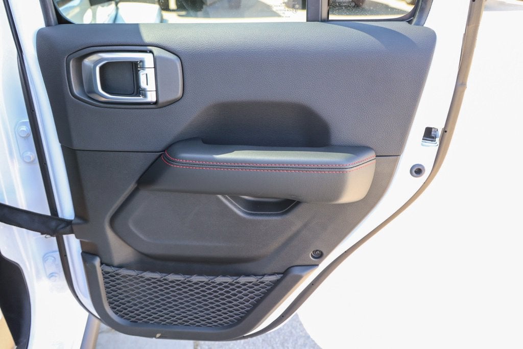 2027 Jeep Wrangler Rubicon