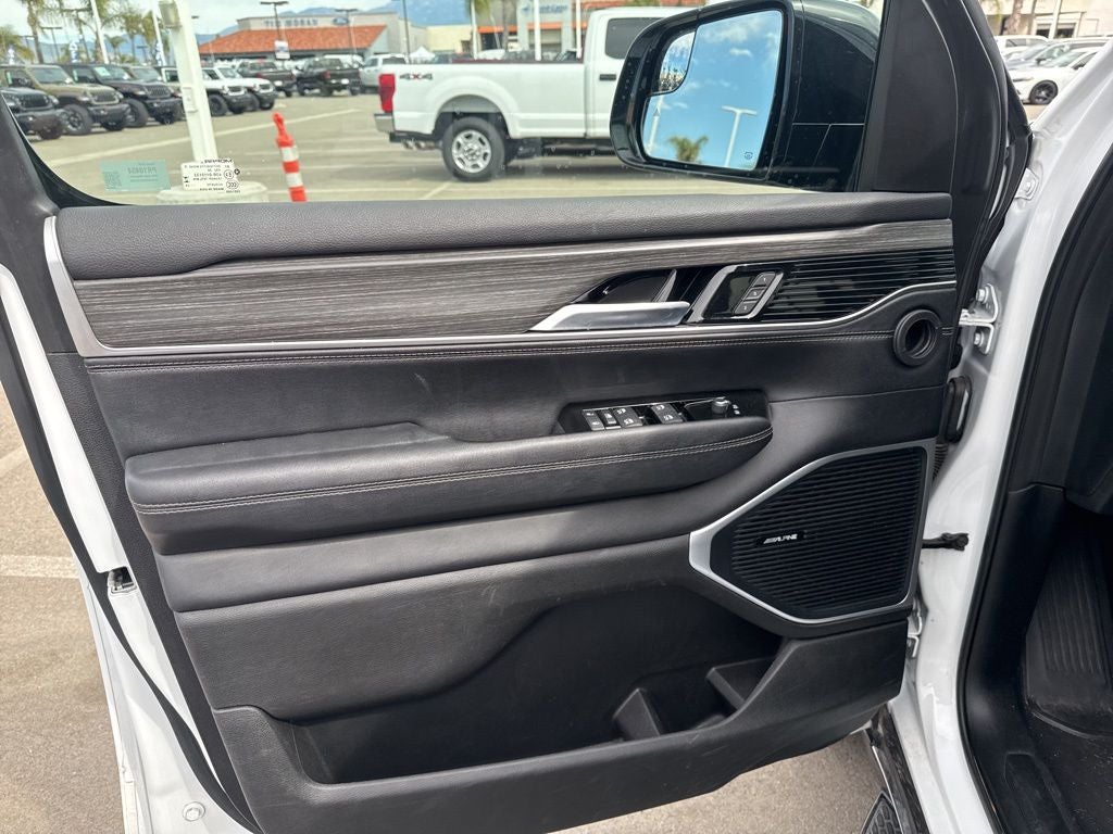 2024 Jeep Wagoneer L Series II