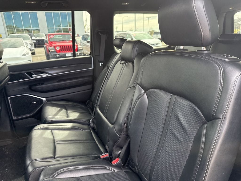 2024 Jeep Wagoneer L Series II