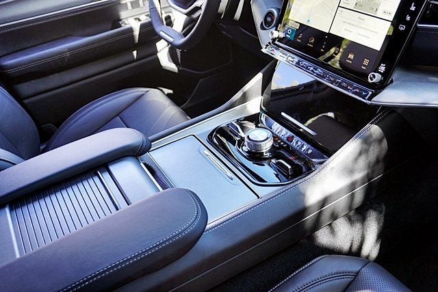 2026 Jeep Grand Wagoneer Limited Reserve