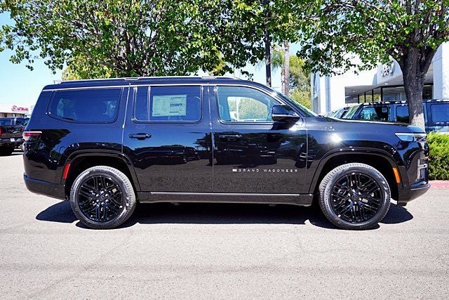 2026 Jeep Grand Wagoneer Limited Reserve