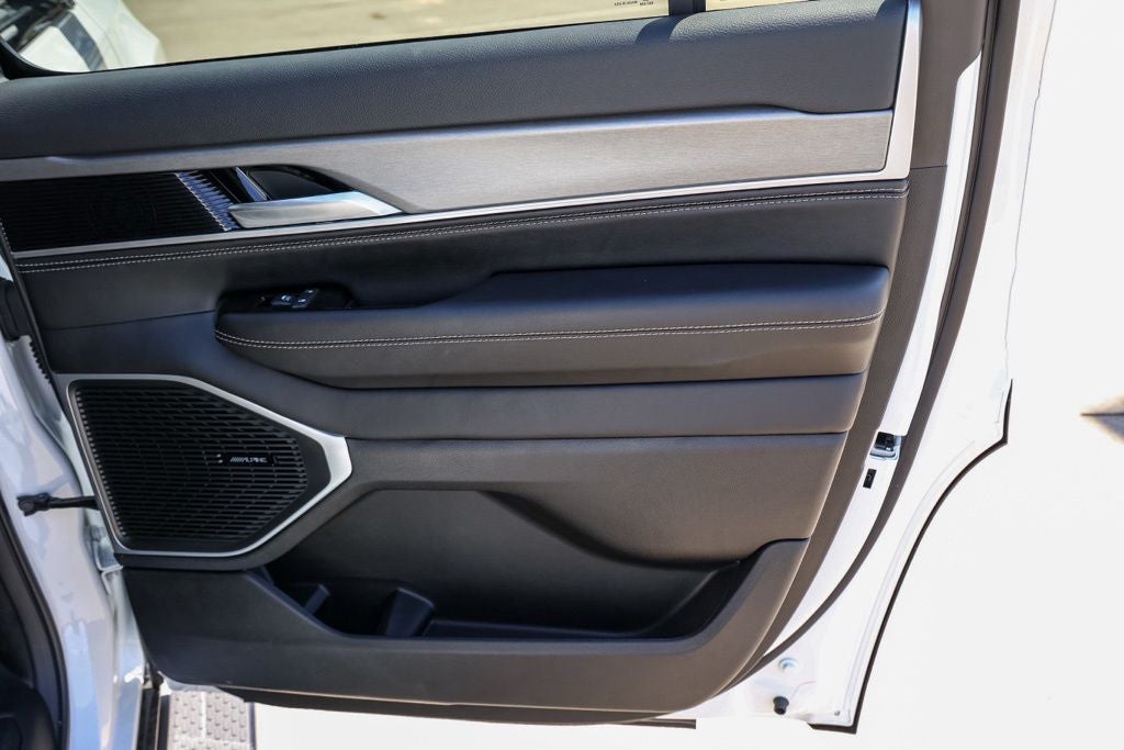 2026 Jeep Grand Wagoneer Limited Altitude