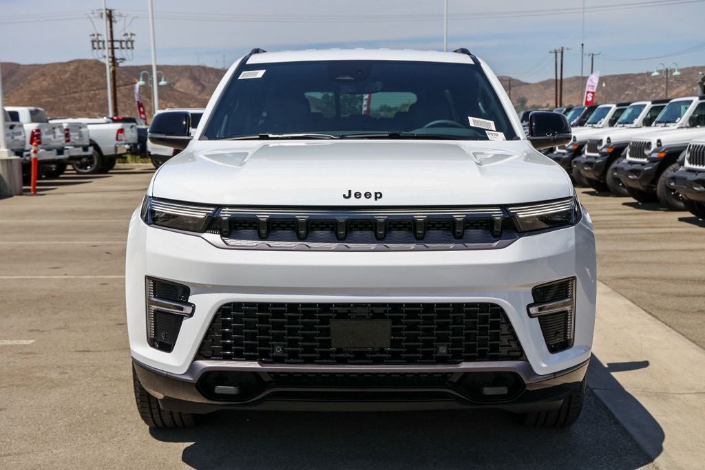 2026 Jeep Grand Wagoneer Limited Altitude