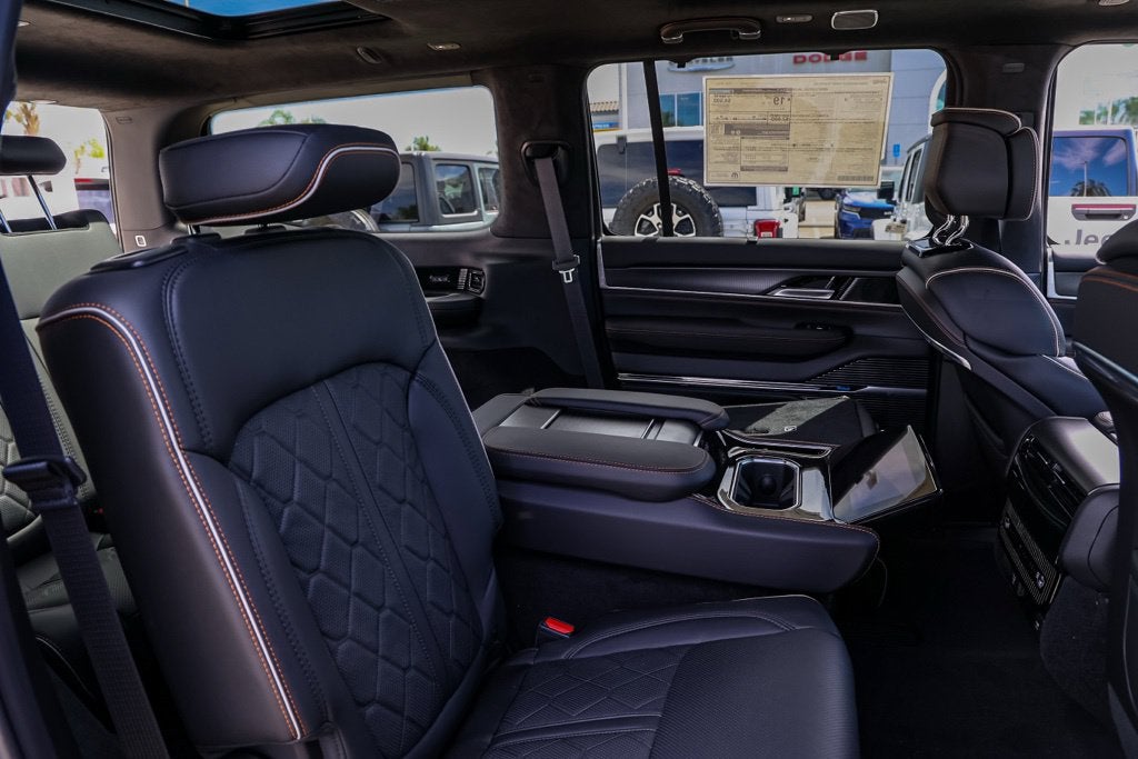 2026 Jeep Grand Wagoneer Summit Reserve