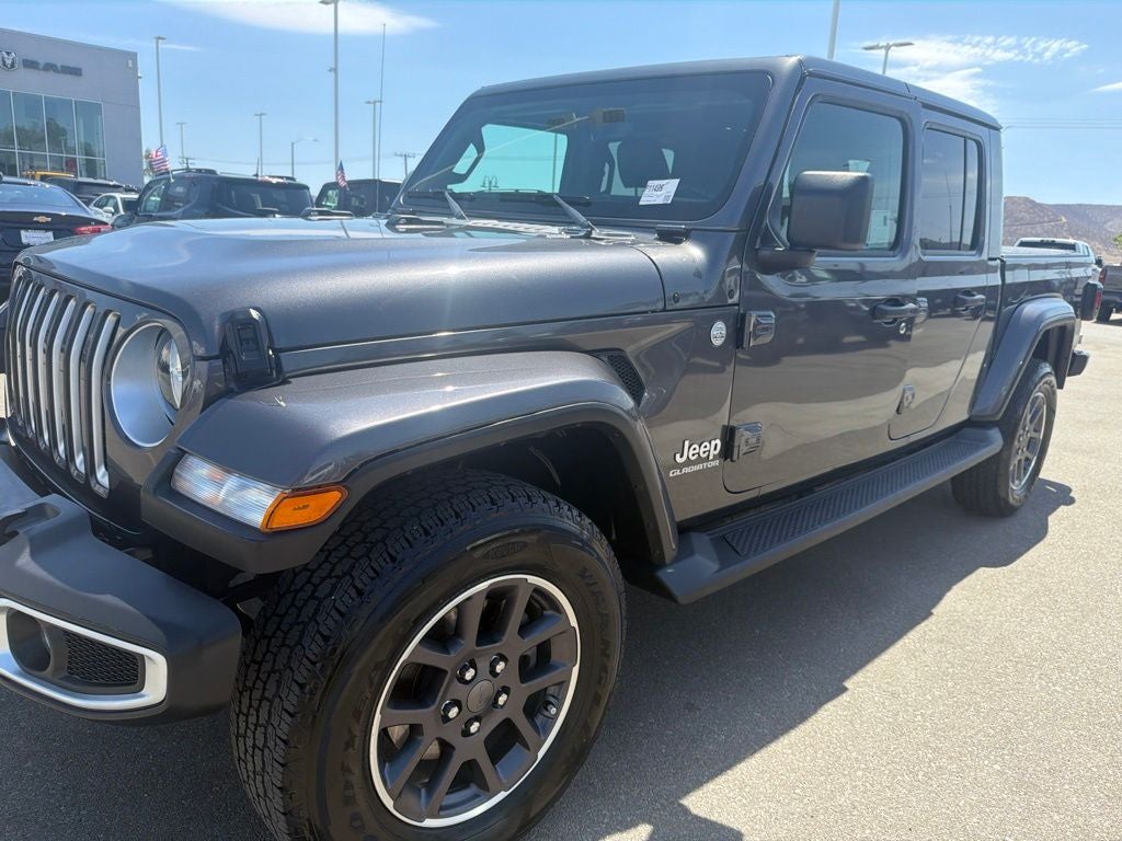 2022 Jeep Gladiator Overland