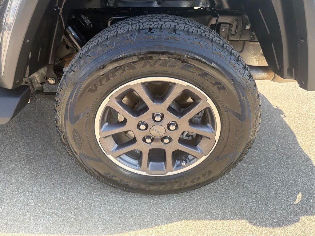 2022 Jeep Gladiator Overland