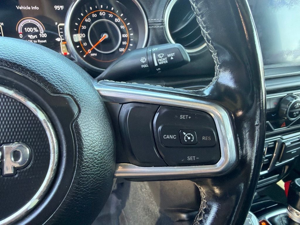 2022 Jeep Gladiator Overland