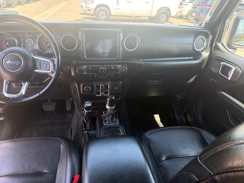 2022 Jeep Gladiator Overland