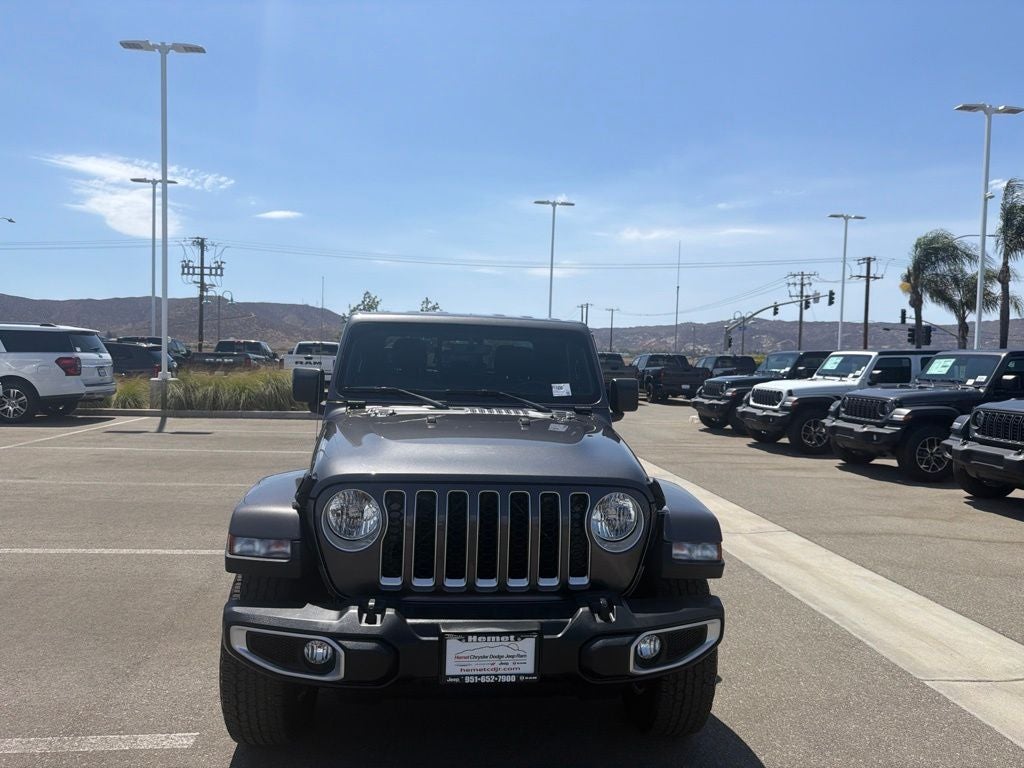 2022 Jeep Gladiator Overland